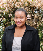 Professional portait photograph of Zandile Khumalo