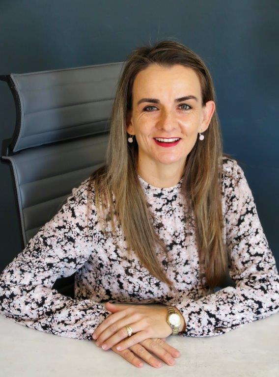 Professional portait photograph of Amanda Van Rooyen