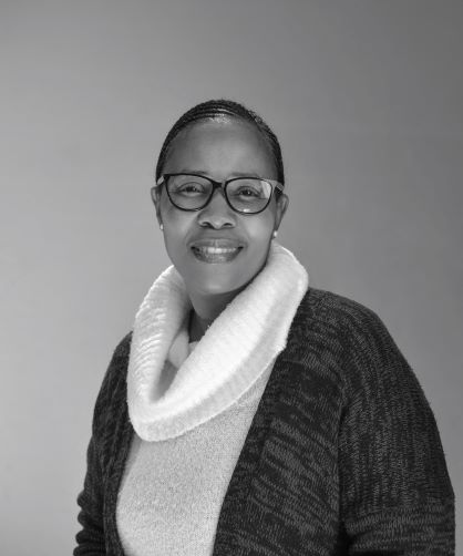 Professional portait photograph of Gina Limba