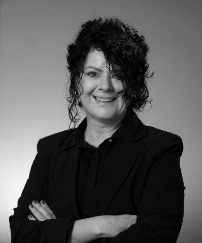 Professional portait photograph of Elize Joubert