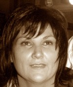 Professional portait photograph of Anerine Van Niekerk