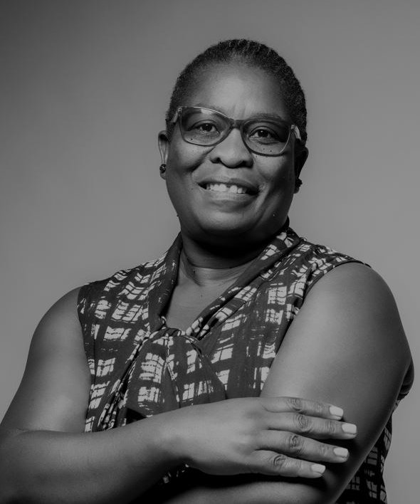Professional portait photograph of Moscheline Karompona