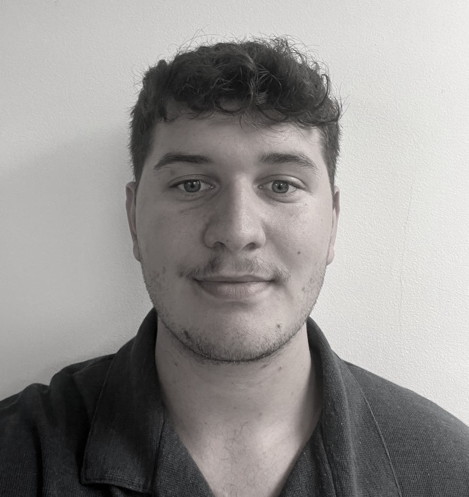 Professional portait photograph of Chris Uys