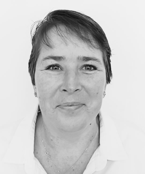 Professional portait photograph of Liezel Hollier