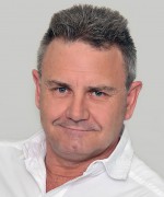 Professional portait photograph of Eben Nel