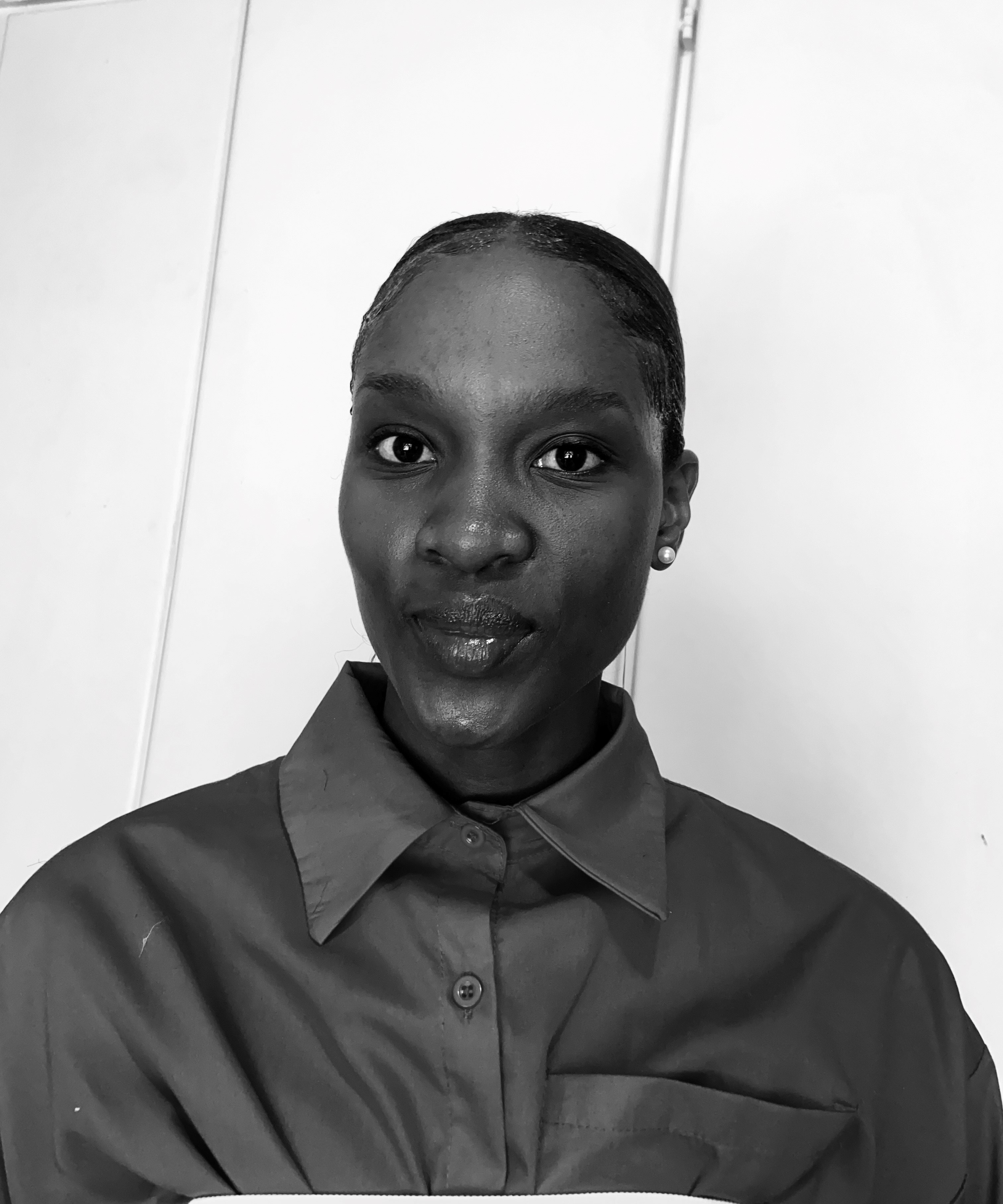 Professional portait photograph of Sharon Mamba