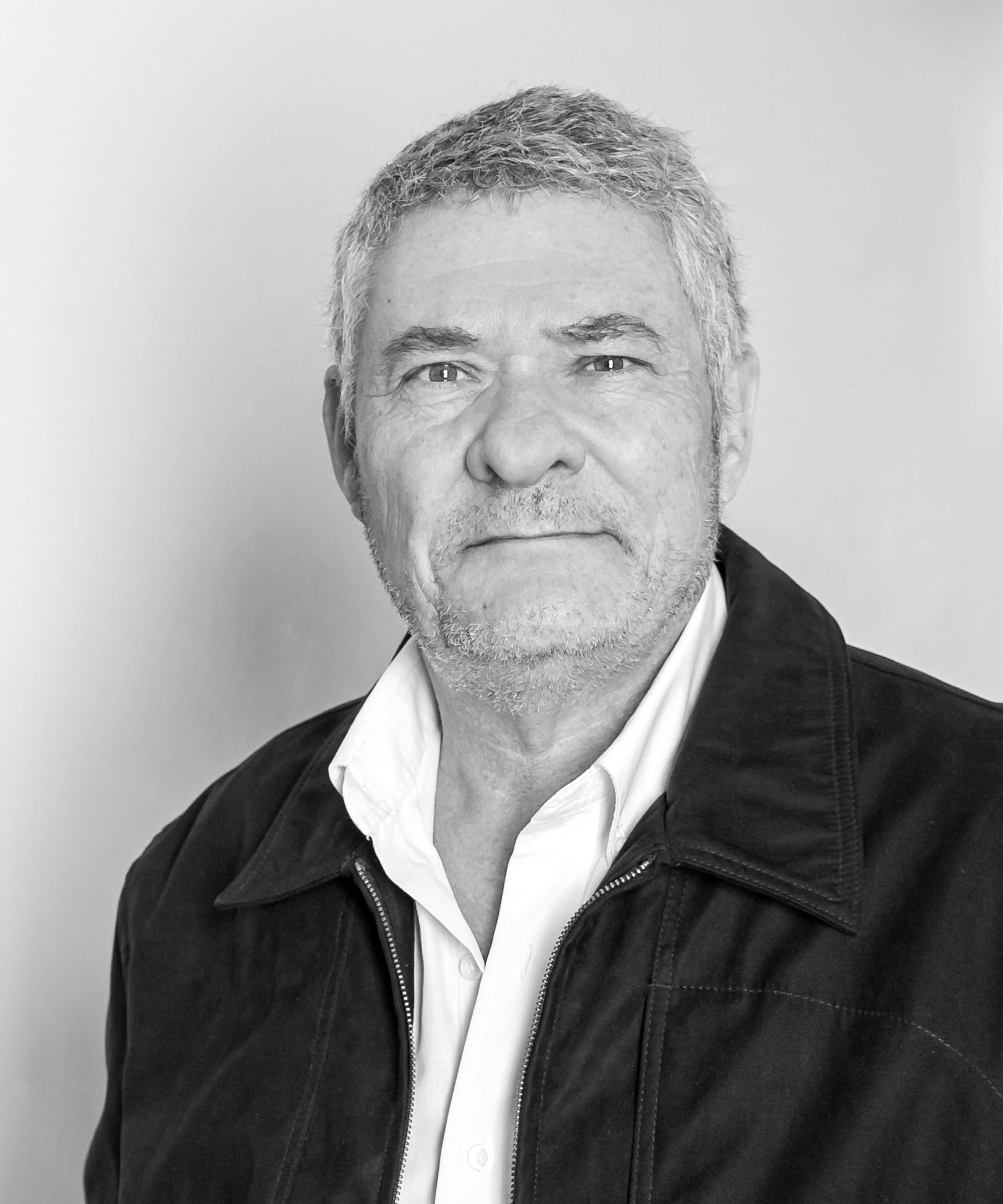 Professional portait photograph of Mossie Mostert