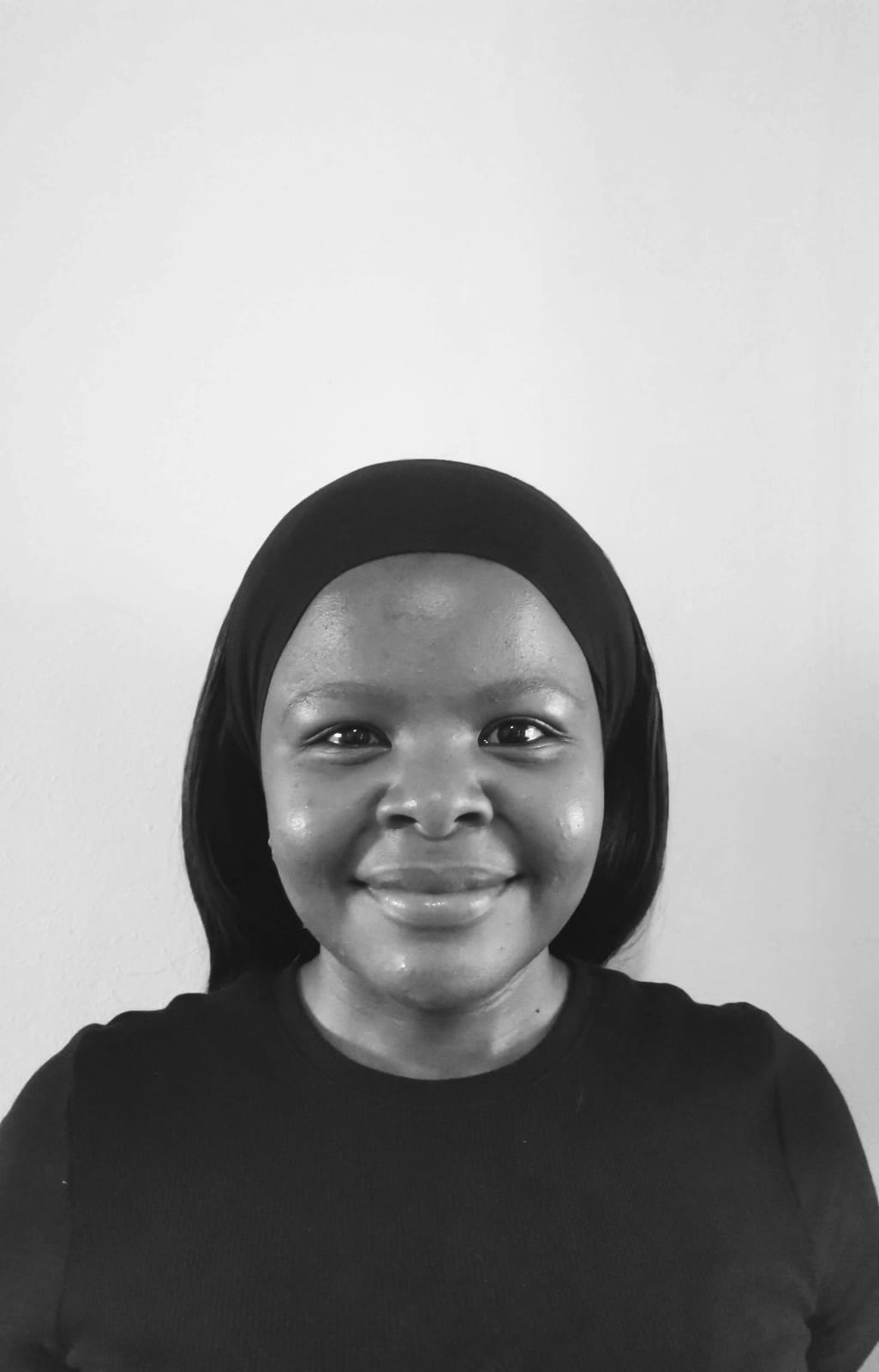 Professional portait photograph of Unathi Thisani