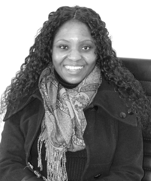 Professional portait photograph of Livhu Netshiavha