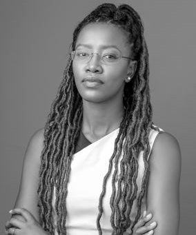 Professional portait photograph of Thembi Kandanga