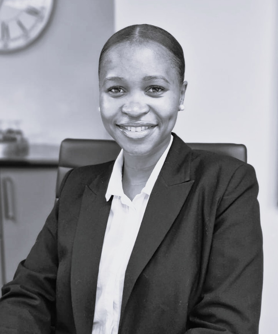 Professional portait photograph of Amanda Valisi