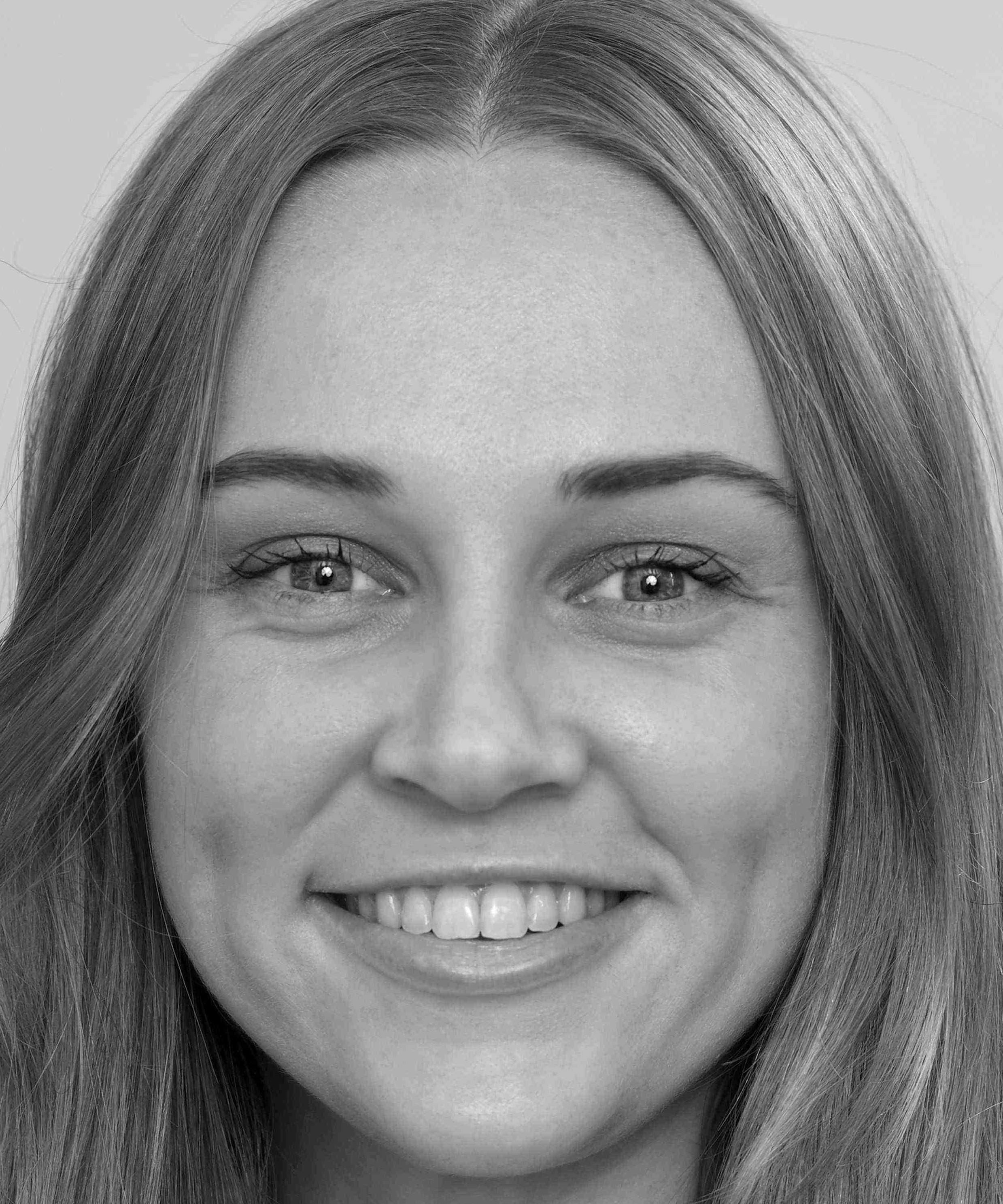 Professional portait photograph of Inge Coetzee