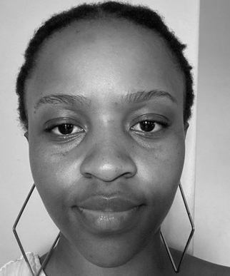 Professional portait photograph of Lungisa Lange