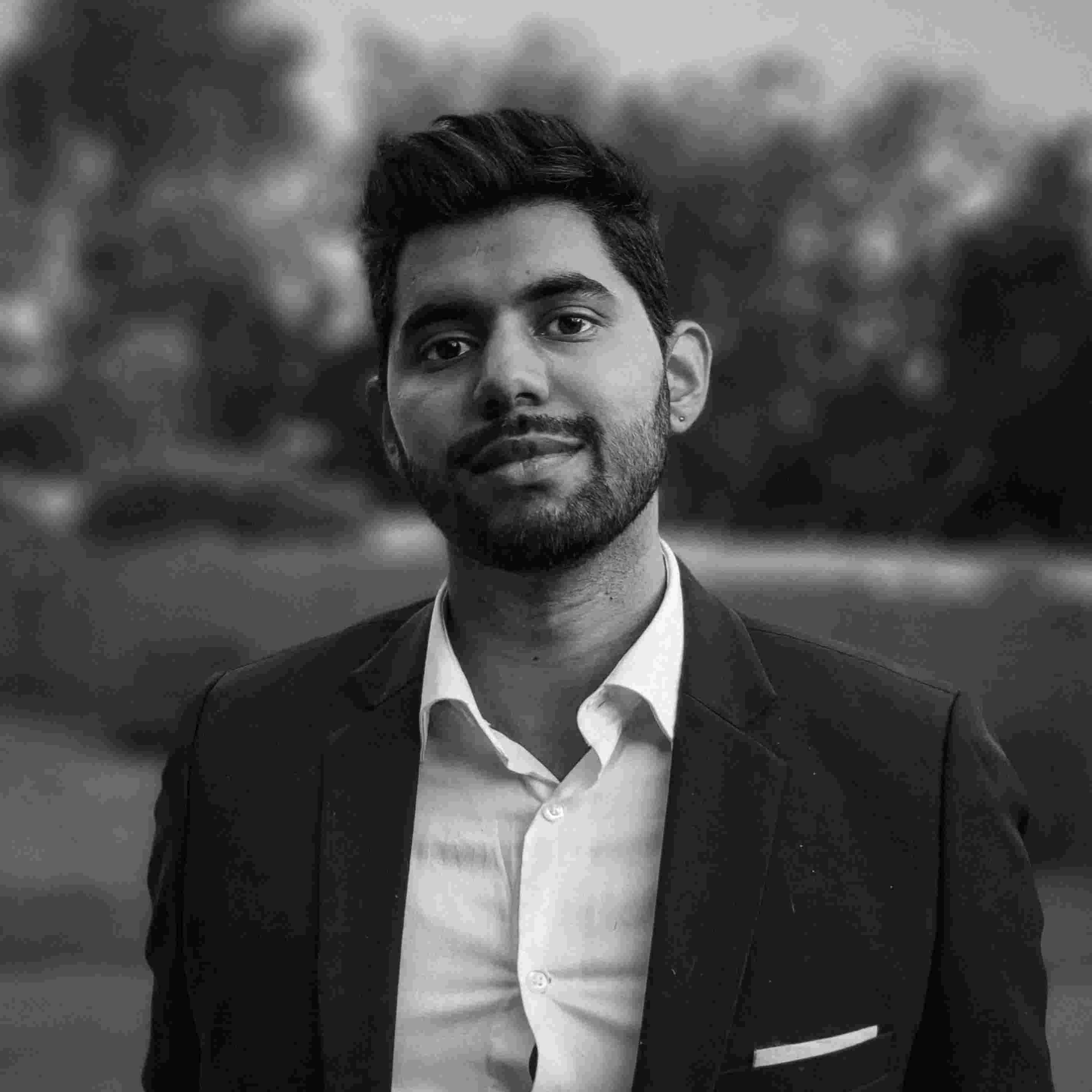Professional portait photograph of Keraton Raghununan