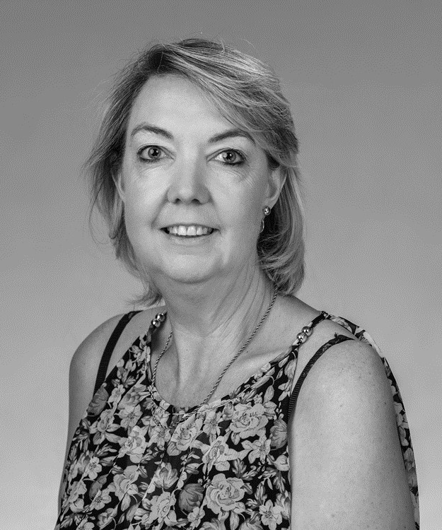 Professional portait photograph of Elmine Swart