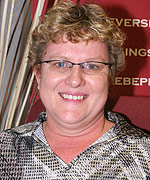 Professional portait photograph of Judy Steyn