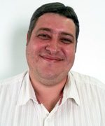 Professional portrait photograph of Thys Carstens