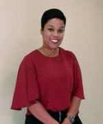 Professional portait photograph of Flora Tloane